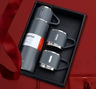 Stainless Steel Vacuum Flask Set with 3 Steel Cups 4
