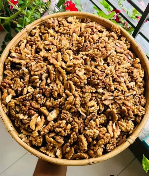 আখরোট হাফ কেজি
