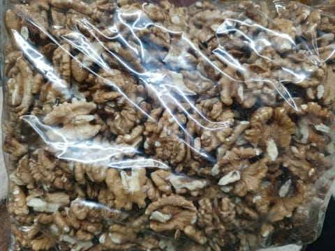 প্রিমিয়াম আখরোট (Walnut Kernels)