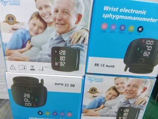 Digital Blood pressure Machine 3