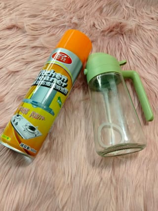Kitchen Cleaner & Oil Bottle Combo  4