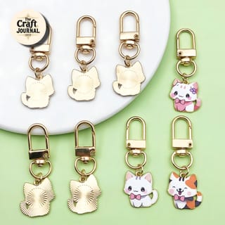 Cute Bow-Tie Kitty Keychain 3