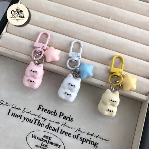 Cute Stacked Kitty Star Keychain