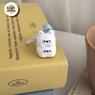 Cute Stacked Kitty Star Keychain 3