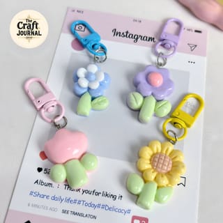 Flower & Tulip Charm Keychain 3