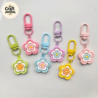 Pastel Daisy Bouquet Keychain 1