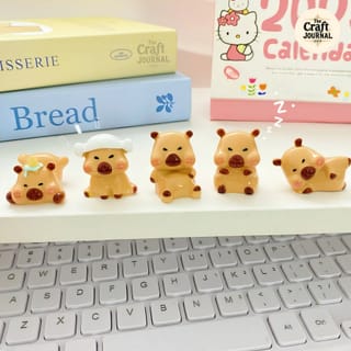 Mini Bear Figurine 2