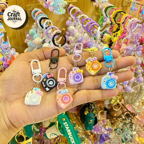 Kawaii Camera Figurine Charm – Colorful Photography Keychain Set