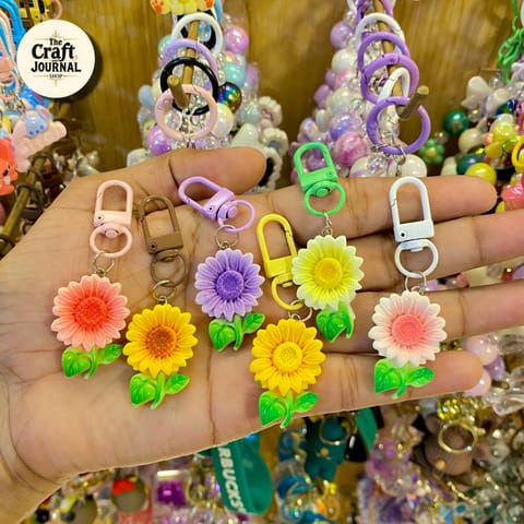 Cute Sunflower Keychain – Colorful Daisy Bag Charm