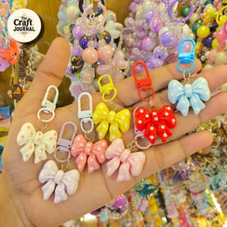 Kawaii Bow Figurine Charm – Cute Aesthetic Keychain Set 1
