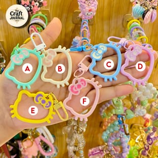 Hello Kitty Bow Keychain 2
