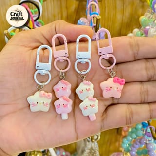 Hello Kitty Bow Keychain 1