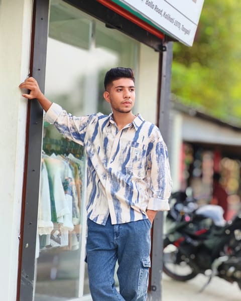 Off-White & Blue Tie-Dye Printed Shirt