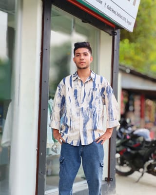 Off-White & Blue Tie-Dye Printed Shirt 3