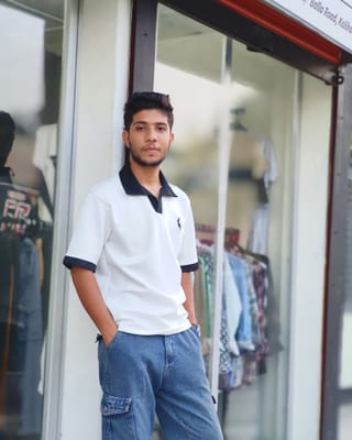 Amdoora Off-White Polo 2