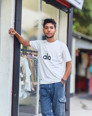 Off-White  "Alo" T-Shirt 2