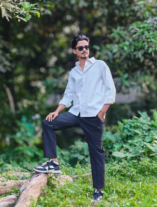 Amdoora White Textured Casual Boxyfit Shirt 5