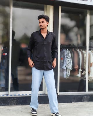 Amdoora Classic Black Solid Boxy Fit Shirt 5