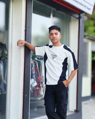 Amdoora "Prada Milano" Contrast Panel Black & White T-Shirt 3