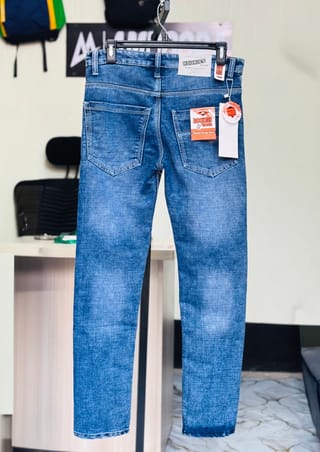 Amdoora Light Blue Classic Washed Slim Fit Jeans 4