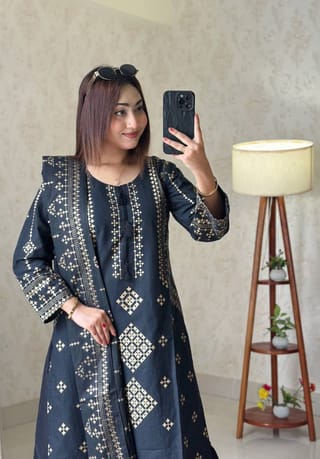আরং কটন রেডিমেড থ্রি-পিস 2