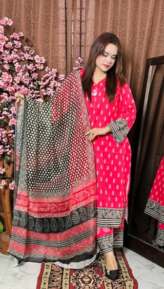 Digital Printed Stitched 3 Piece ​China Microstich Fabric With Tassle Work 1