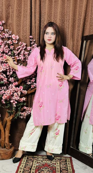 পোশাকের ধরন: ২-পিস কো-অর্ড সেট (Co-ord Set) 3