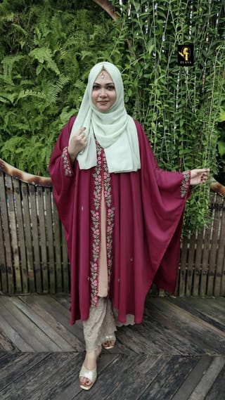 Premium Embroidery Short Cape Abaya (Wine) 3