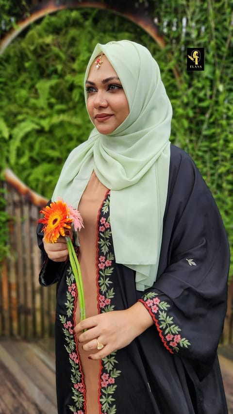 Premium Embroidery Short Cape Abaya (Black)