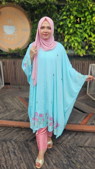 Premium Embroidery Short Cape Tulip Flower 4