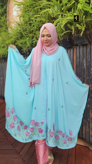 Premium Embroidery Short Cape Tulip Flower 5