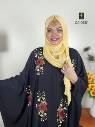 Crush Work Short Cape Abaya (Black) 3