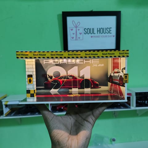 Porsche 911 LED Diorama Garage for 1:64 Diecast Cars | Handmade Display Scene