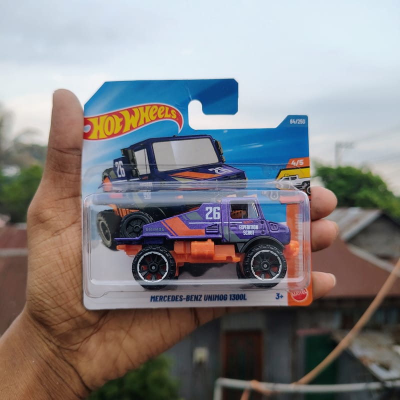 Hot Wheels 2026 Mercedes-Benz Unimog 1300L – Truckin’ Along 4/5 | 1:64 Diecast
