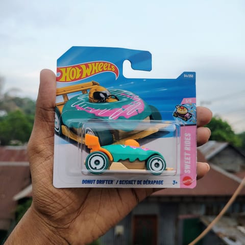 Hot Wheels 2026 Donut Drifter – Sweet Rides 1/5 | 1:64 Diecast