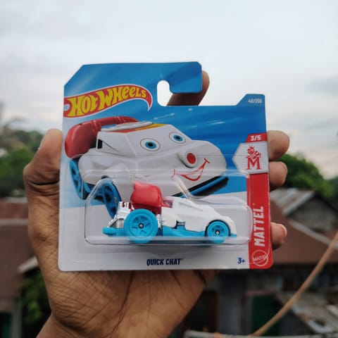 Hot Wheels Quick Chat – 2026 | 1:64 Diecast