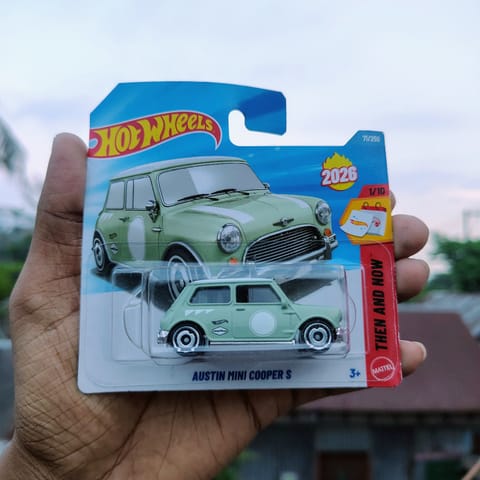 Hot Wheels Austin Mini Cooper S | Then and Now | 1:64 Diecast