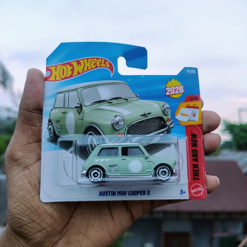 Hot Wheels Austin Mini Cooper S | Then and Now | 1:64 Diecast