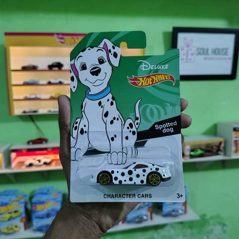 QHot Wheels 101 Dalmatians Spotted Dog Character Car – Chinese Version