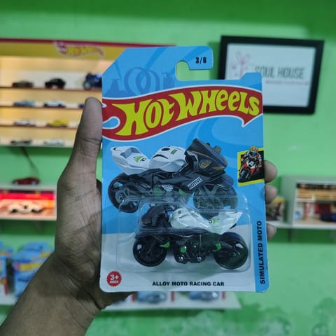 Simulated Moto | 1:64 Diecast Racing Motorcycle | Collectible Bike Bangladesh