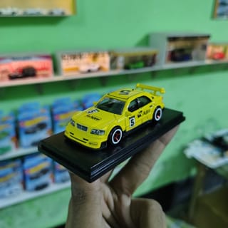 '94 AMG-Mercedes C-Class DTM Hot Wheels Chinese 1:64 Diecast Car | Yellow | Collectible Model 2