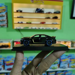 '20 Dodge Charger Hellcat Chinese 1:64 Diecast Car | Black | Collectible Model 2