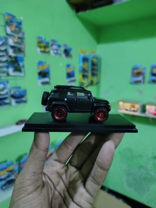 Toyota FJ Cruiser – Hot Wheels China – 1:64 Scale 2