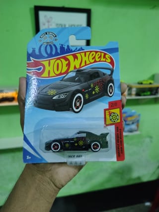 Honda S2000 Hot Wheels China 1:64 Scale Diecast Model Car 3