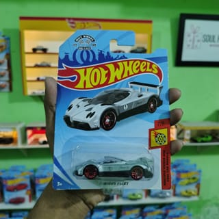 Pagani Zonda R Chinese 1:64 Diecast Car | White | Collectible Model 3