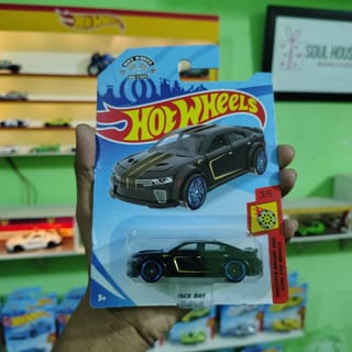 '20 Dodge Charger Hellcat Chinese 1:64 Diecast Car | Black | Collectible Model 3
