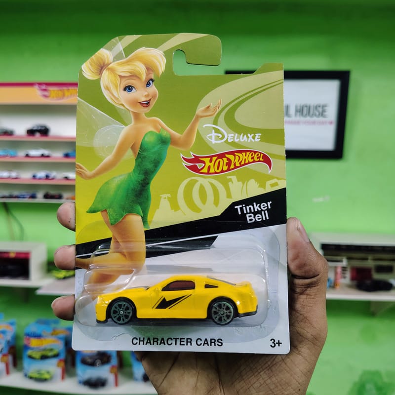 Tinker Bell 1:64 Character Car – Yellow Die-Cast Model Car