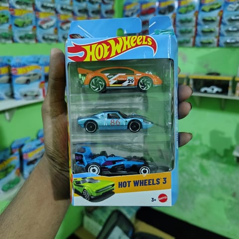 Hot Wheels 3 Pack Diecast Toy Cars – 1:64 Scale Miniature Model Cars Collection