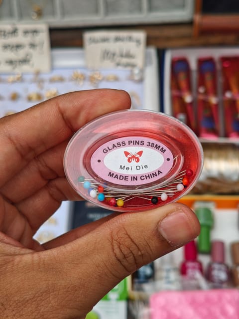Pin Box Red