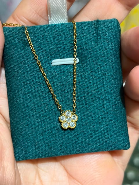 Flower Stone Clove